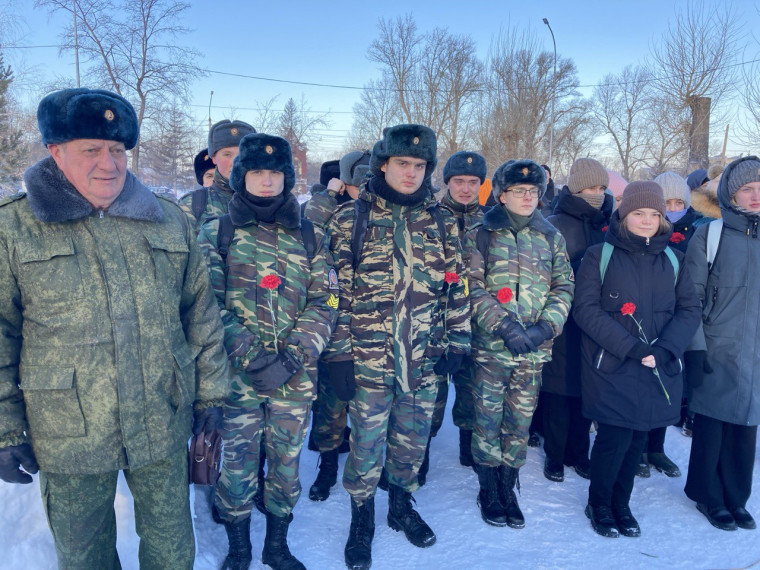 15 февраля – День памяти о россиянах, исполнявших служебный долг за пределами Отечества.